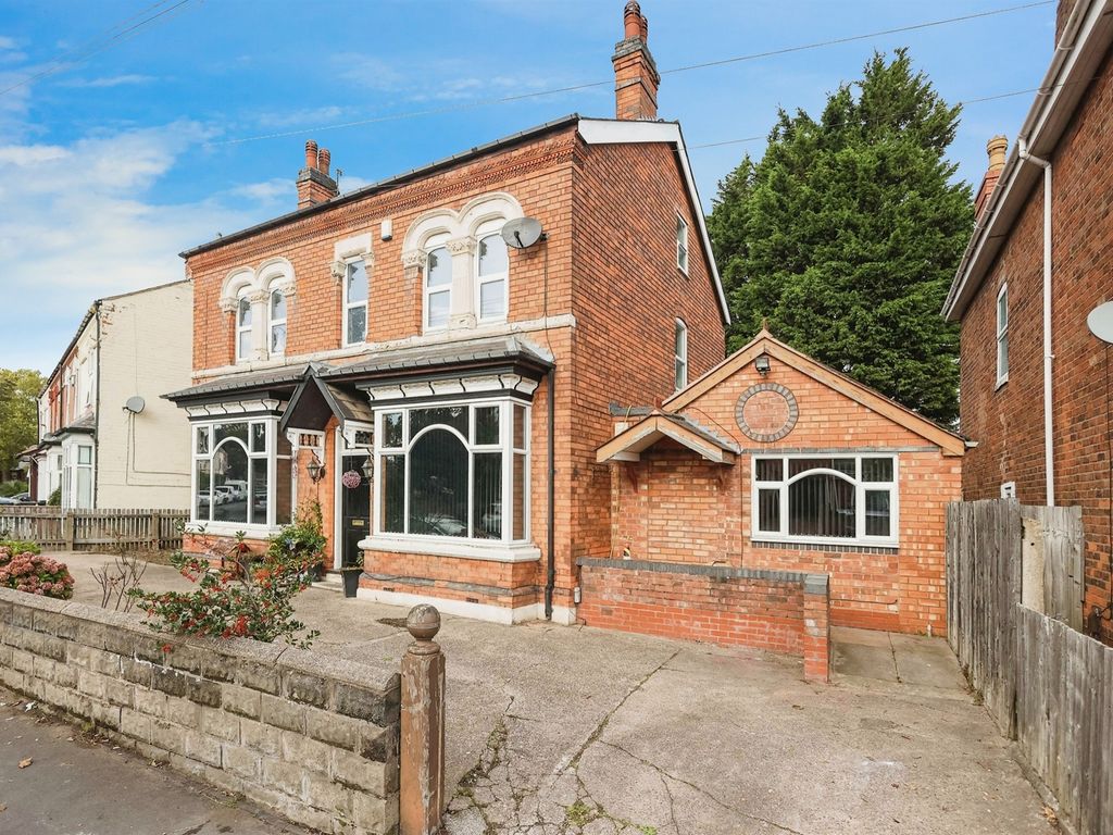 6 bed detached house for sale in Victoria Road, Stechford, Birmingham