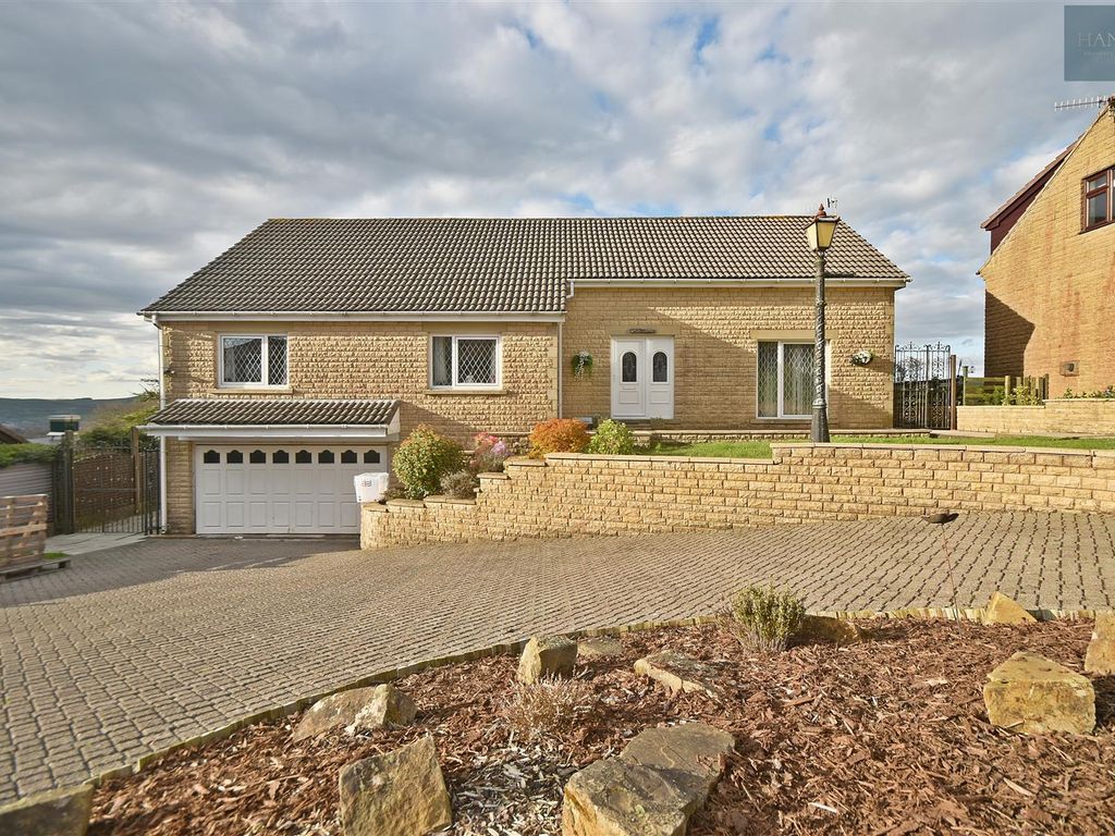 5 bed detached house for sale in Stirling Court, Briercliffe, Burnley