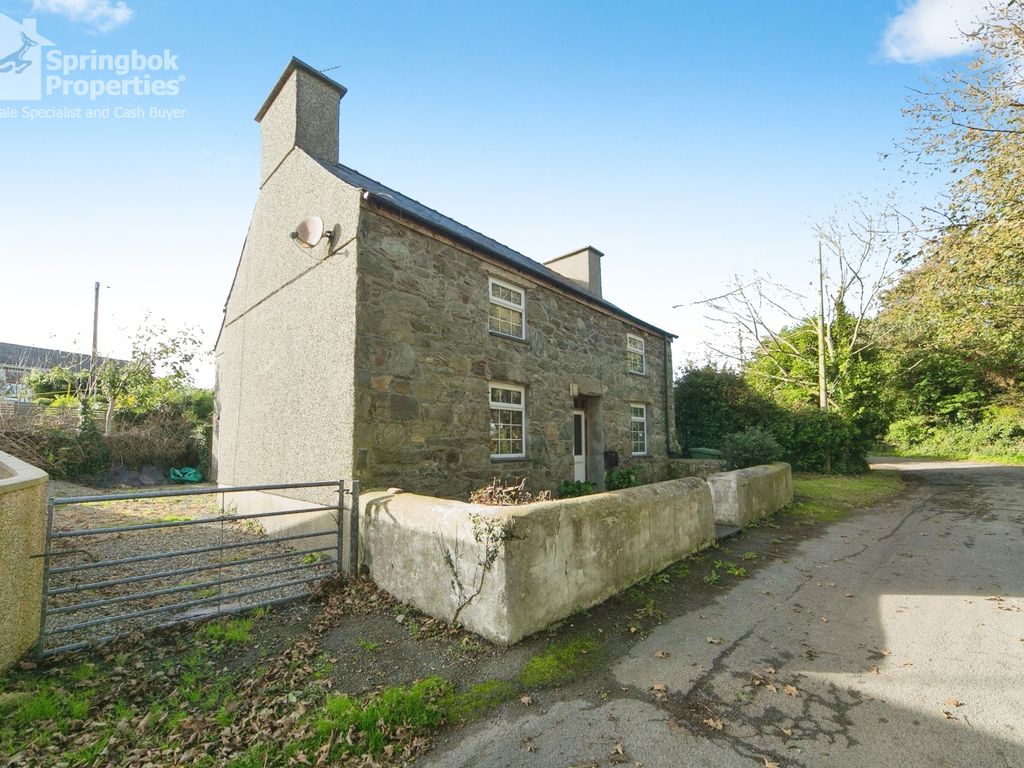 4 bed detached house for sale in Lon Pwll Clai, Edern, Pwllheli