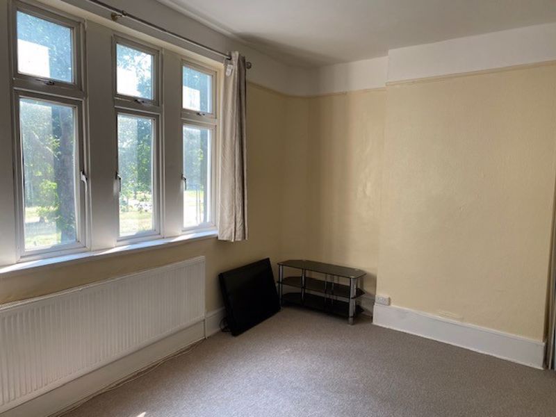 5 bed property to rent in Uxbridge Road, London W12 Zoopla