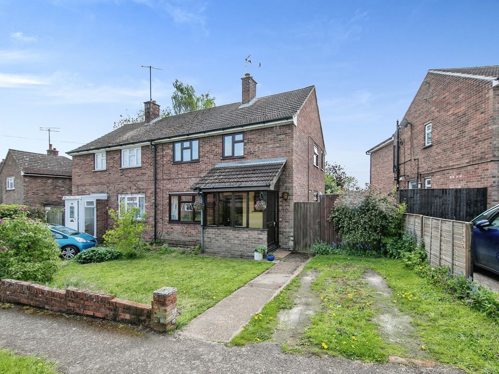 3 bed semidetached house for sale in St. Andrews Place, Melton