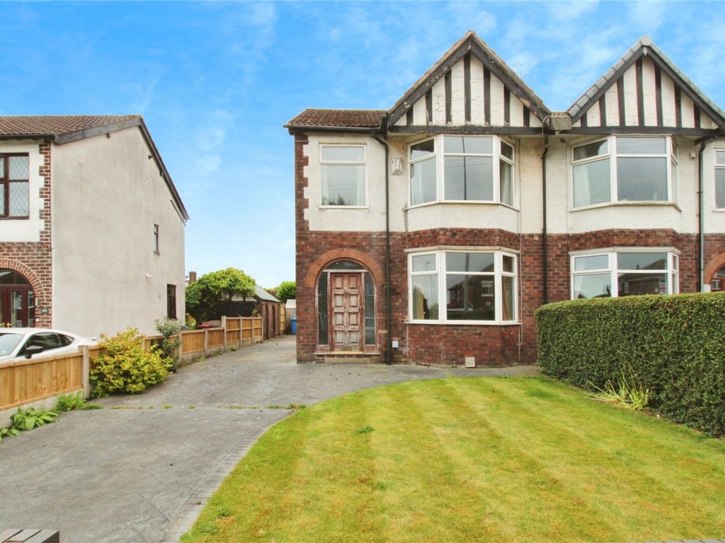 3 bed semidetached house for sale in Manchester Road, Clifton, Swinton