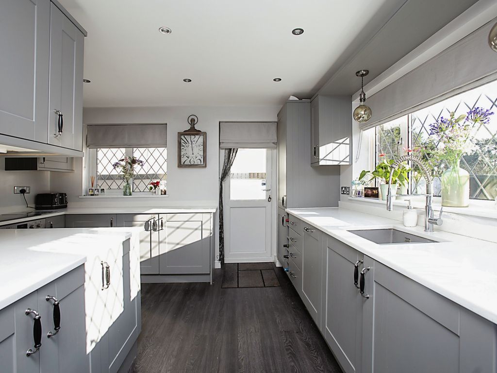 4 bed detached house for sale in Woolwich Road, Abbey Wood, London SE2