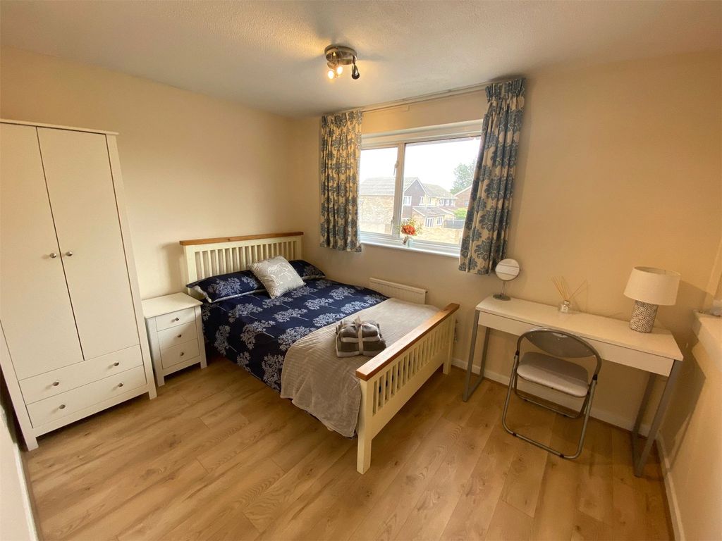 1 bed property to rent in Trevelyan, Bracknell, Berkshire RG12 Zoopla