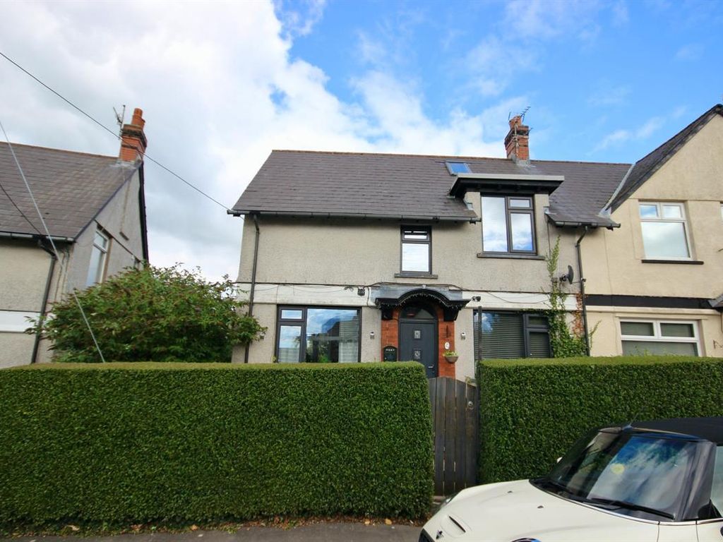 3 bed terraced house for sale in Markham Crescent, Oakdale, Blackwood