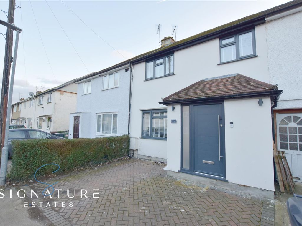 3 bed terraced house for sale in Peters Avenue, London Colney, St