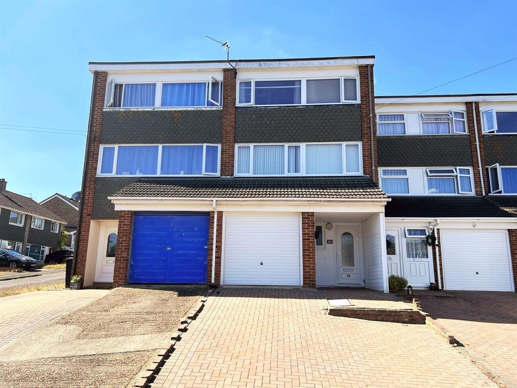4 bed town house for sale in Beresford Road, Chandler's Ford, Eastleigh SO53 Zoopla