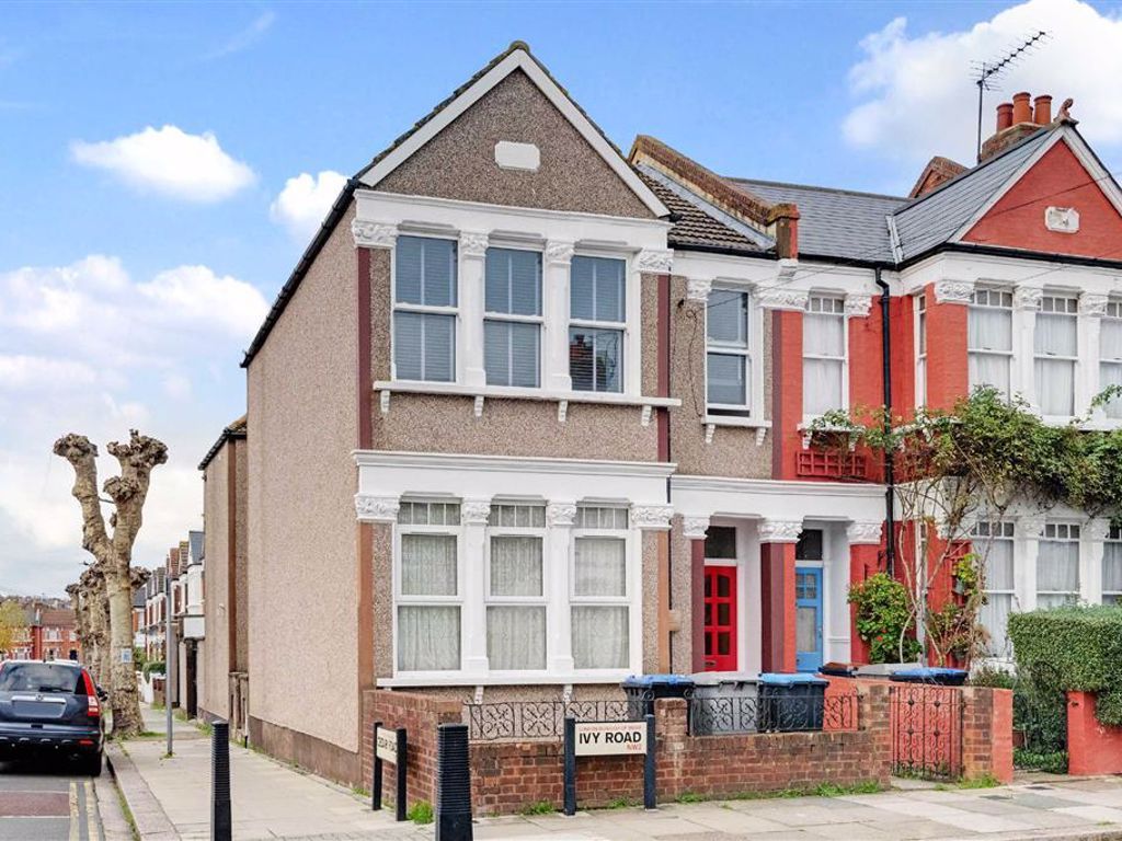 Ivy Road, London NW2  