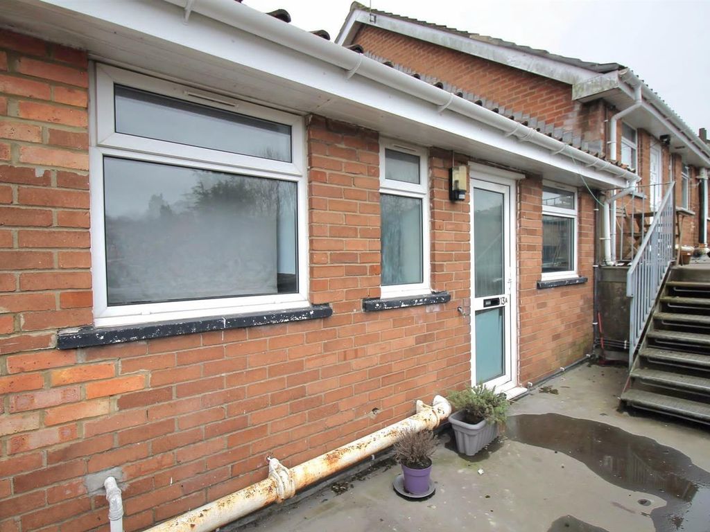 Clarendon Road, Penylan, Cardiff CF23  