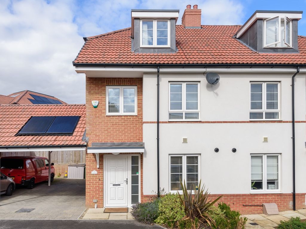 3 bed semidetached house for sale in Barden Grove, Orpington BR5 Zoopla