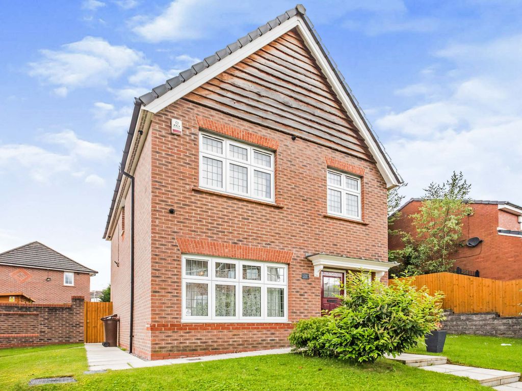 3 bed detached house for sale in Kenyon Lane, Moston, Manchester M40