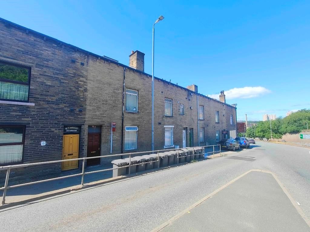 Beacon Hill Road, Halifax HX3  