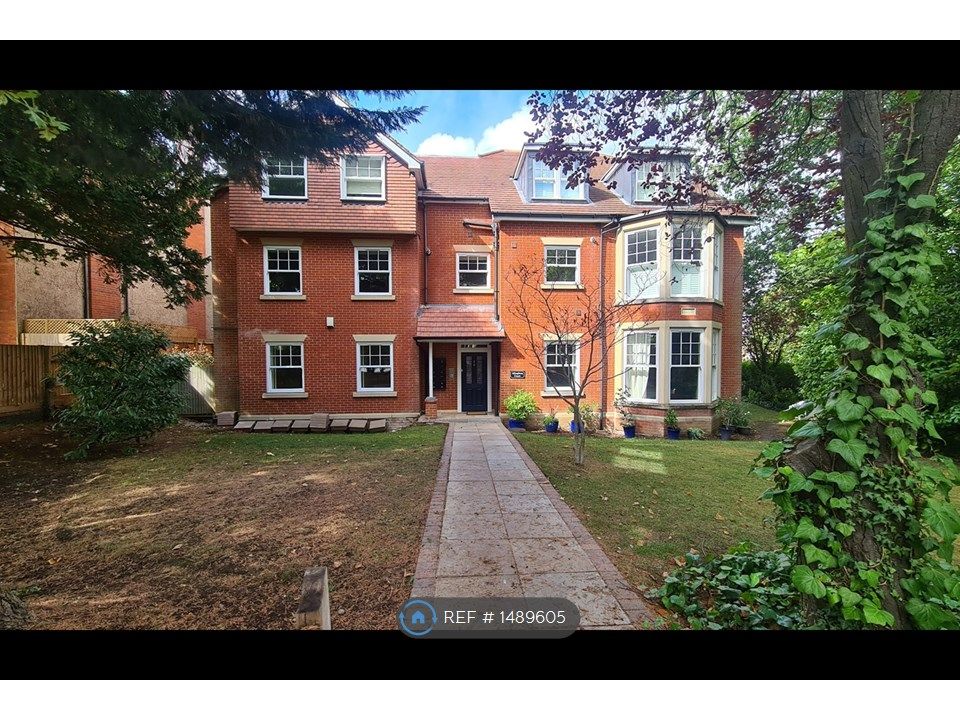 2 bed flat to rent in Allingham Court, Bromley BR2 Zoopla