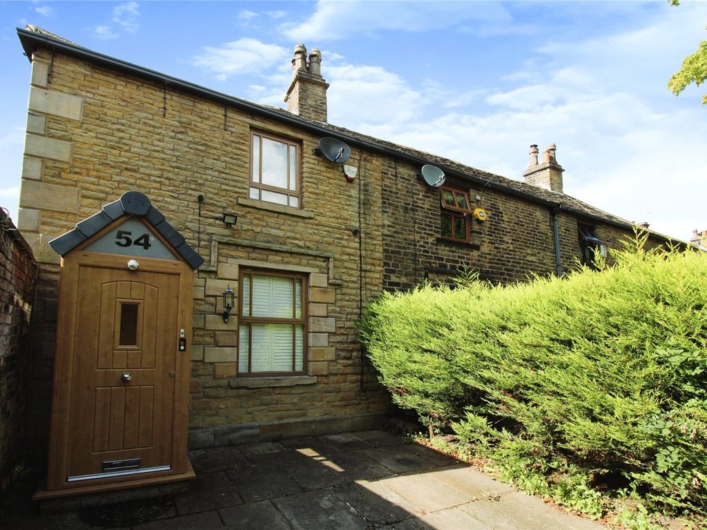 2 bed semidetached house to rent in Falinge Fold, Rochdale, Greater