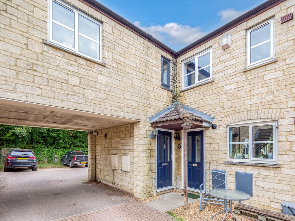 2 bed terraced house for sale in The Bramblings, Bicester OX26, £310,000 Zoopla