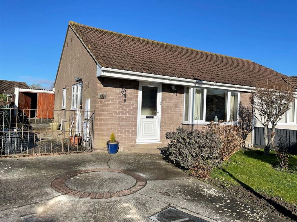 2 bed semidetached bungalow for sale in Ramsay Way, BurnhamOnSea TA8