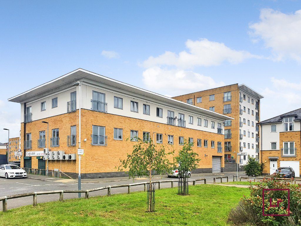 2 bed flat for sale in Weaver House, Higham Mews, Northolt, Middlesex