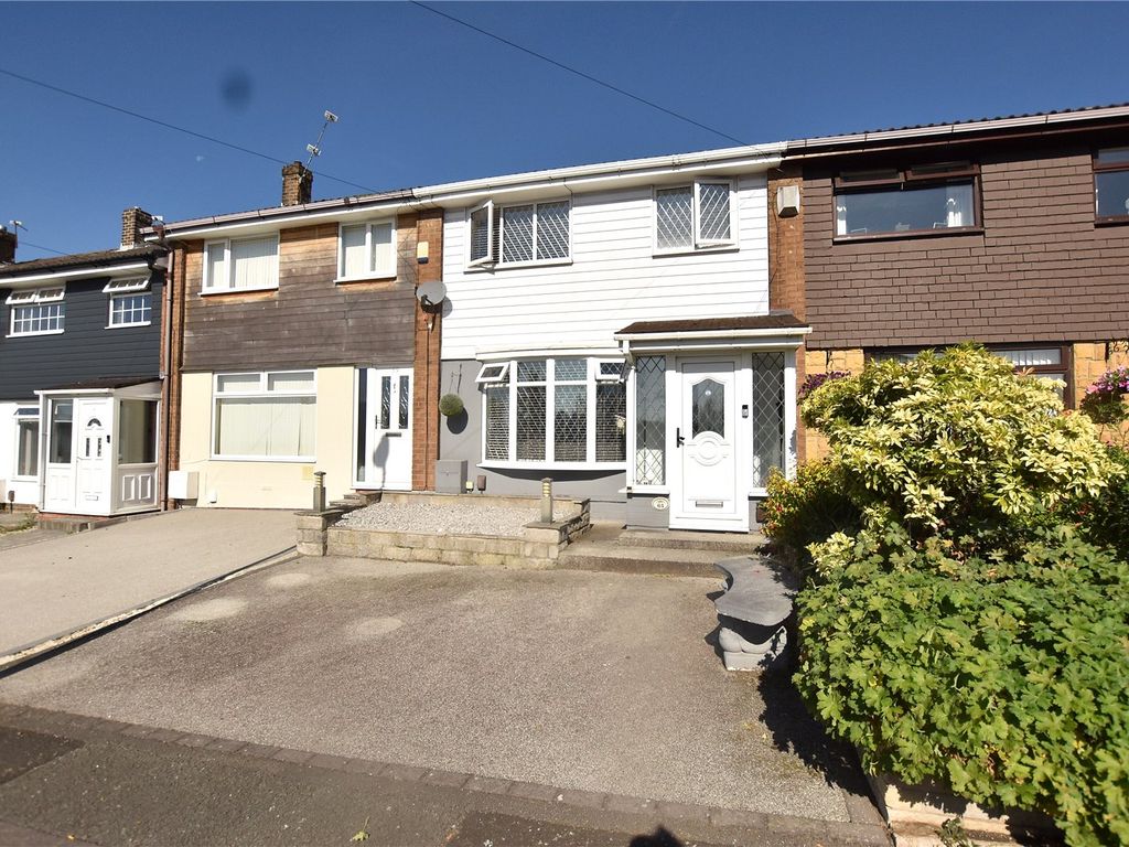 3 bed terraced house for sale in Highlands, Royton, Oldham OL2, £