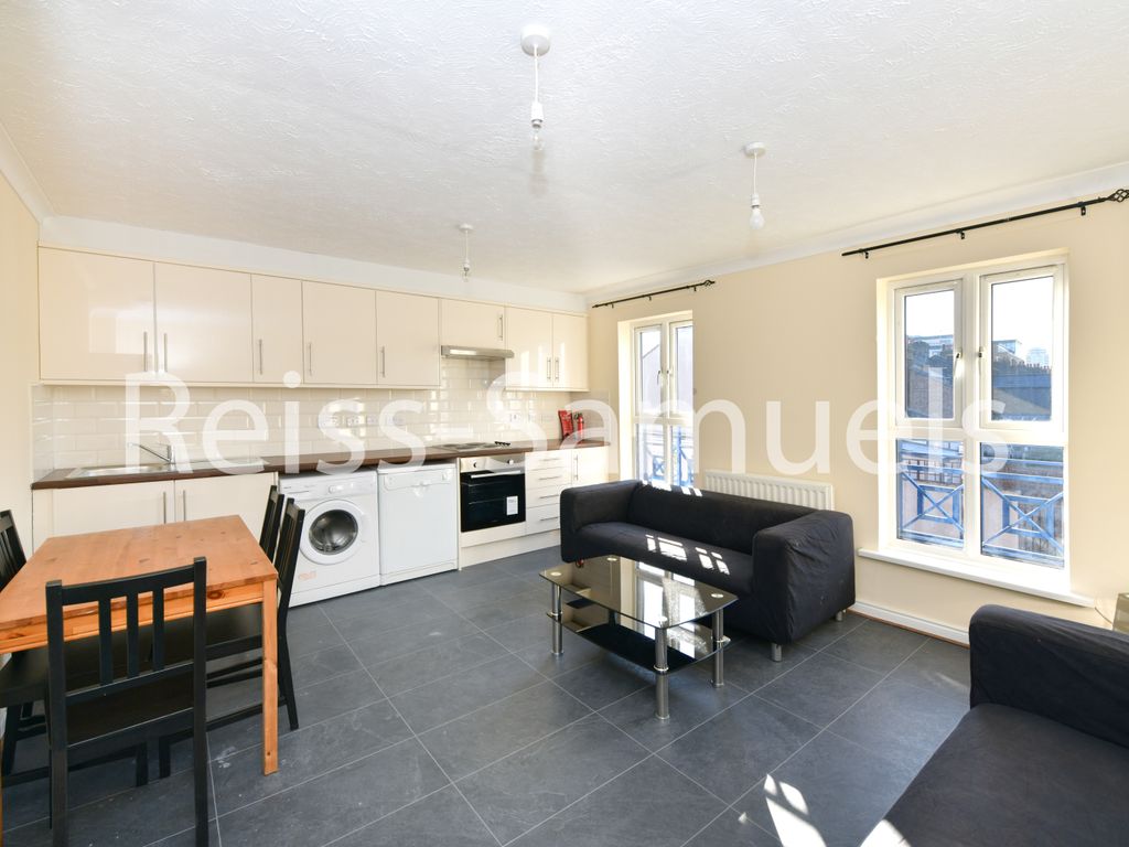 5 bed town house to rent in Cahir Street, Isle Of Dogs, London, Isle Of
