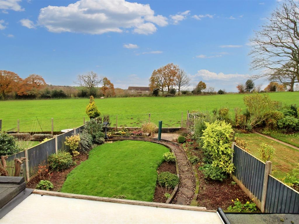 3 bed detached house for sale in High View Road, Endon, StokeOnTrent