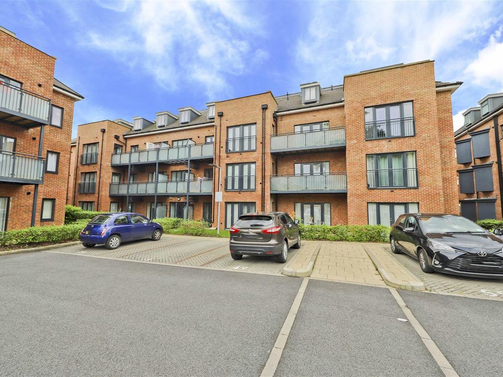 2 bed flat for sale in Sudbury Hill, HarrowOnTheHill, Harrow HA1