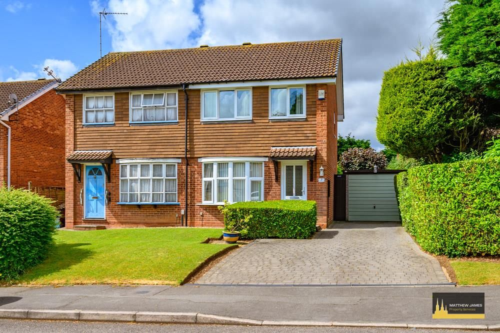 3 bed semidetached house for sale in Stonefield Close, Walsgrave