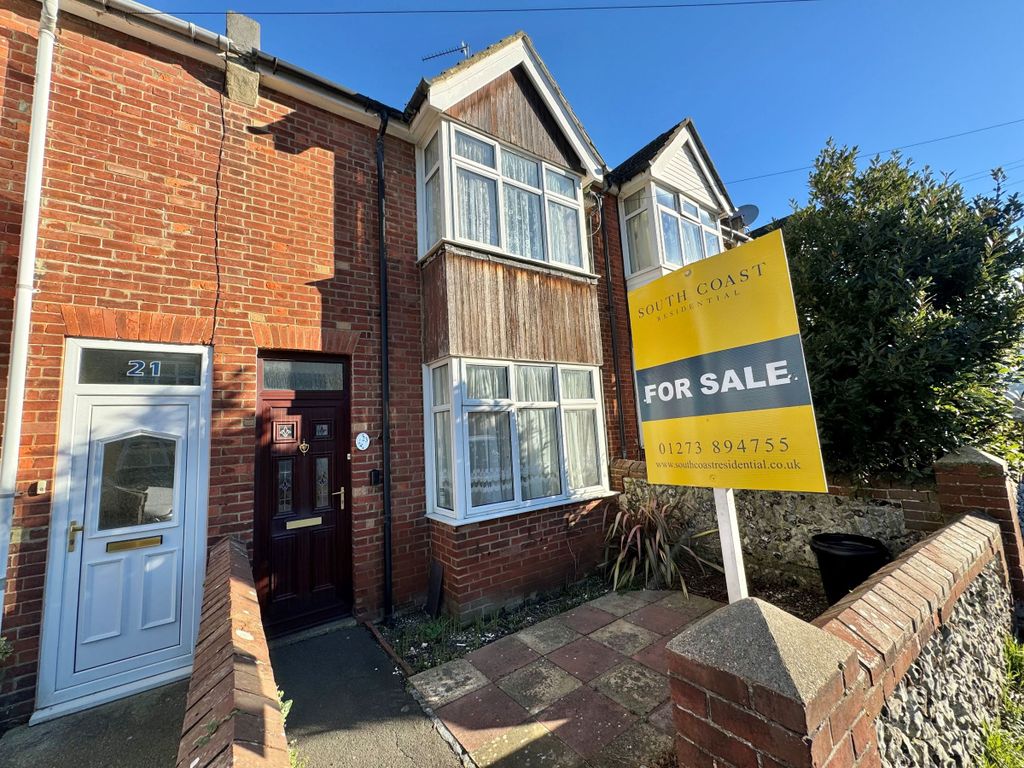 3 bed terraced house for sale in Newfield Road, Newhaven BN9, £270,000