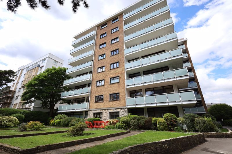 3 bed flat for sale in Bath Road, Bournemouth BH1, £350,000 Zoopla