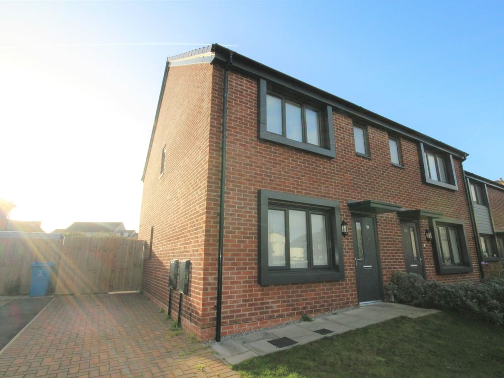 3 bed semidetached house for sale in Oswestry Street, Anfield