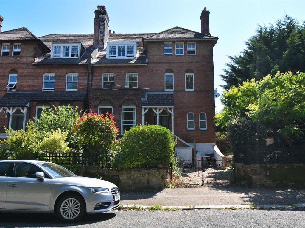 2 bed flat for sale in Brittany Road, St. LeonardsOnSea TN38, £