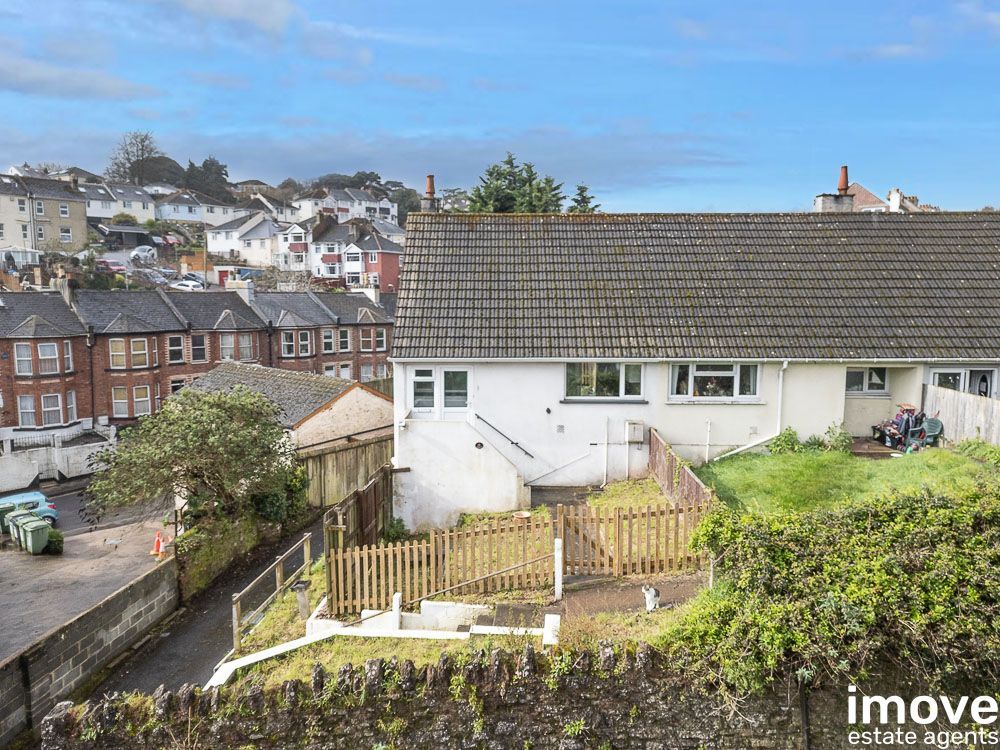 2 bed end terrace house for sale in Marldon Road, Paignton TQ3, £