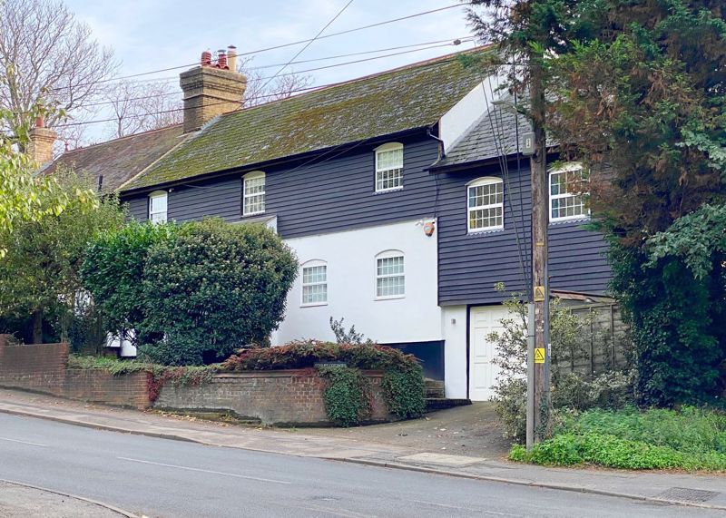 6 bed semidetached house for sale in Darenth Hill, Dartford DA2 Zoopla