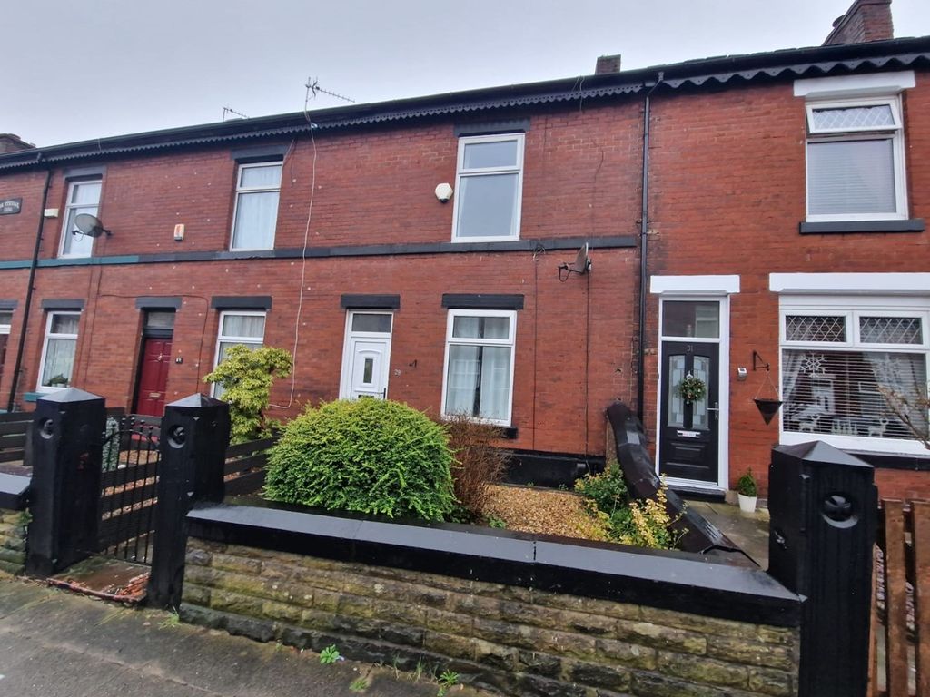2 bed terraced house to rent in Knowles Street, Radcliffe, Manchester