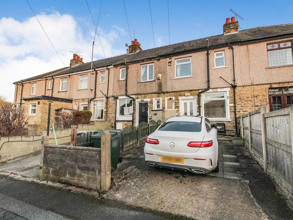 2 bed town house for sale in Kings Road, Bradford BD2 Zoopla