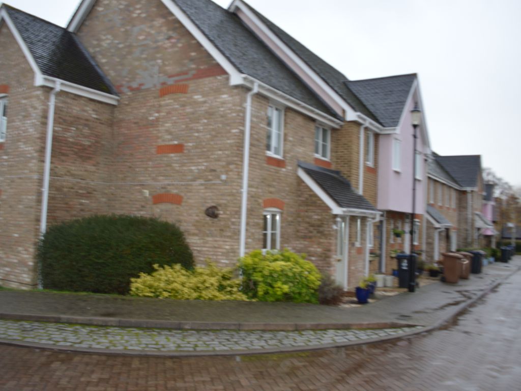 3 bed end terrace house to rent in Millbrook Court, Ware SG12 Zoopla