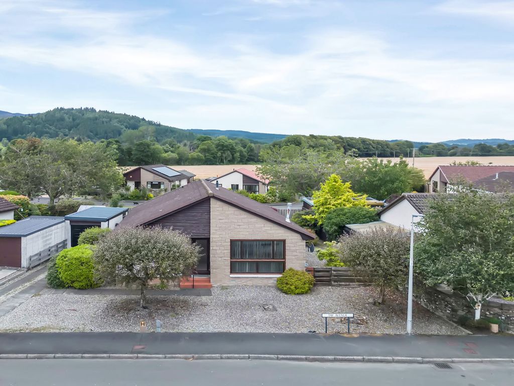 3 bed detached bungalow for sale in Tay Avenue, Comrie, Crieff PH6, £
