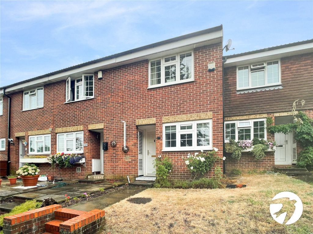 2 bed terraced house for sale in Barn End Lane, Wilmington, Dartford