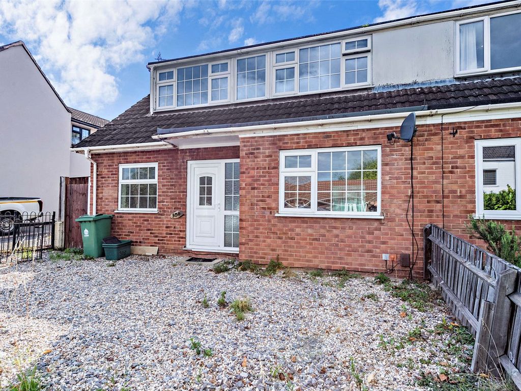 3 bed semidetached house for sale in Painswick Road, Matson