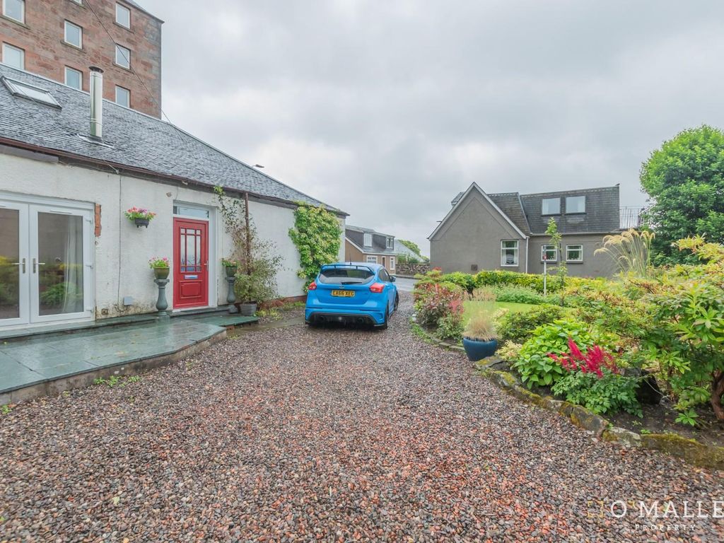 4 bed detached house for sale in Braehead, Alva FK12, £284,995 Zoopla