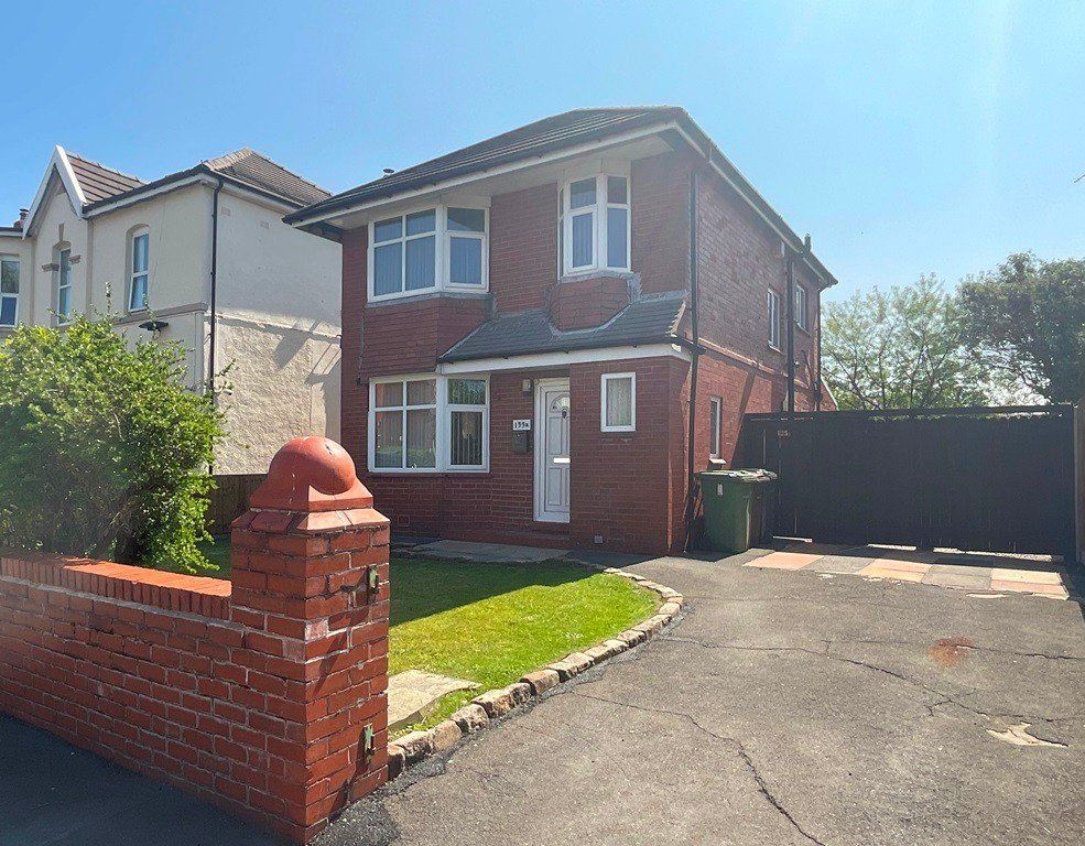 3 bed detached house for sale in Sefton Street, Southport PR8, £250,000