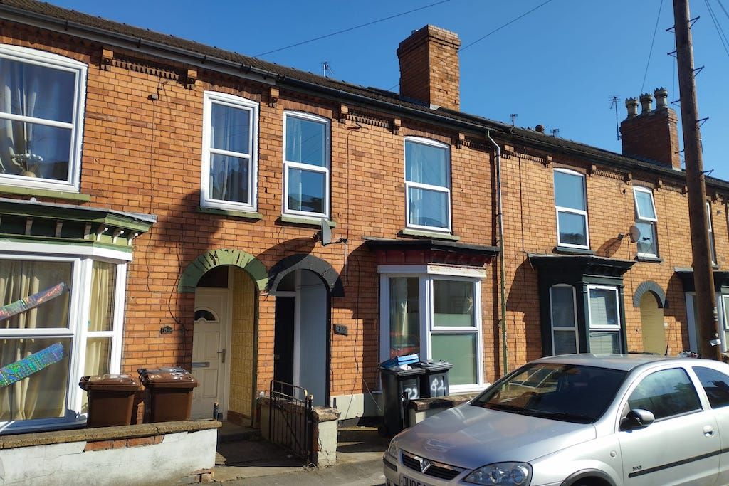 3 bed terraced house for sale in Kirkby Street, Lincoln LN5 Zoopla