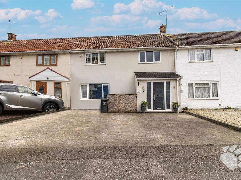 4 bed terraced house for sale in Rippleside, Basildon SS14, £400,000