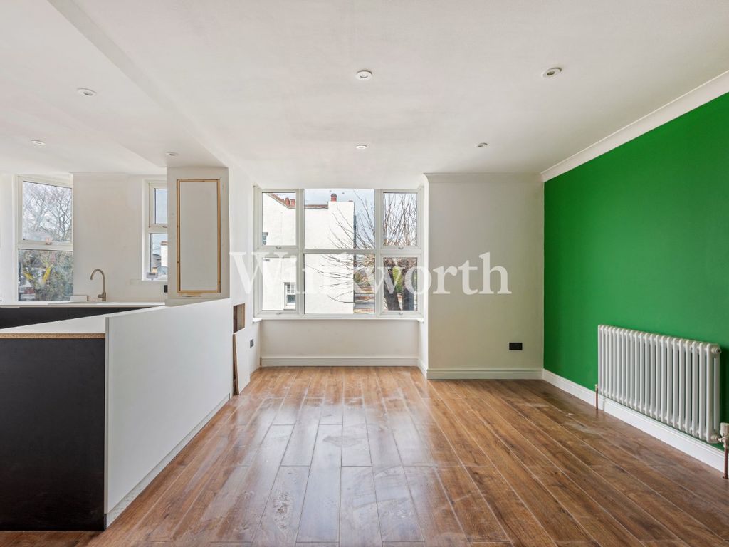 3 bed flat for sale in Palmerston Road, London N22, £425,000 Zoopla