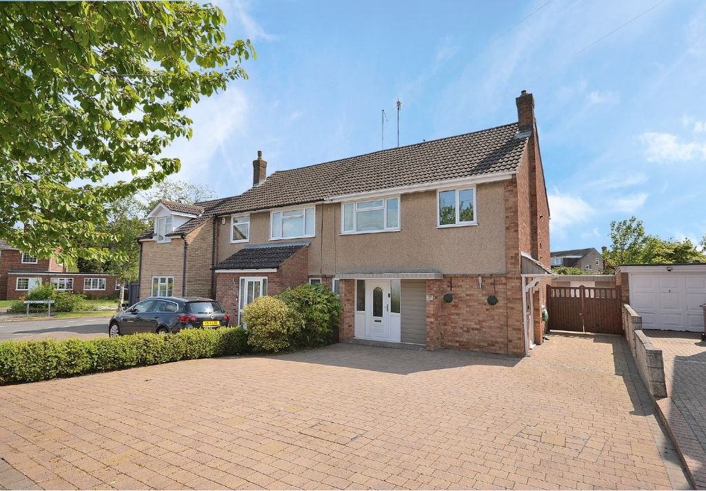 3 bed semidetached house for sale in Landcross Drive, Northampton NN3