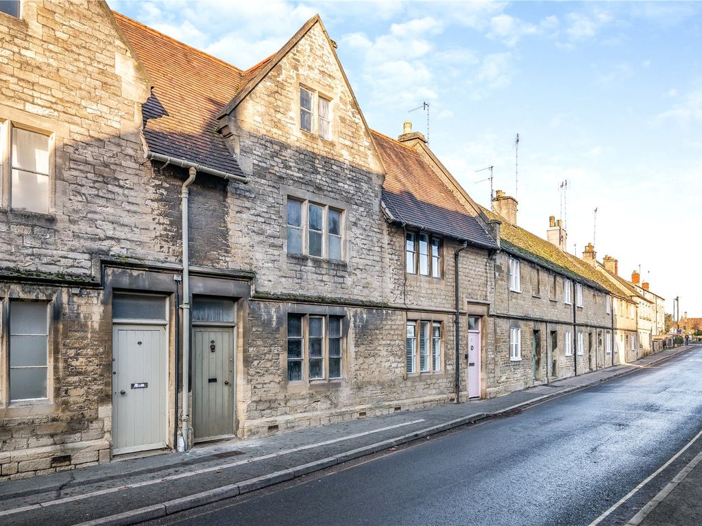 2 bed terraced house for sale in Lewis Lane, Cirencester