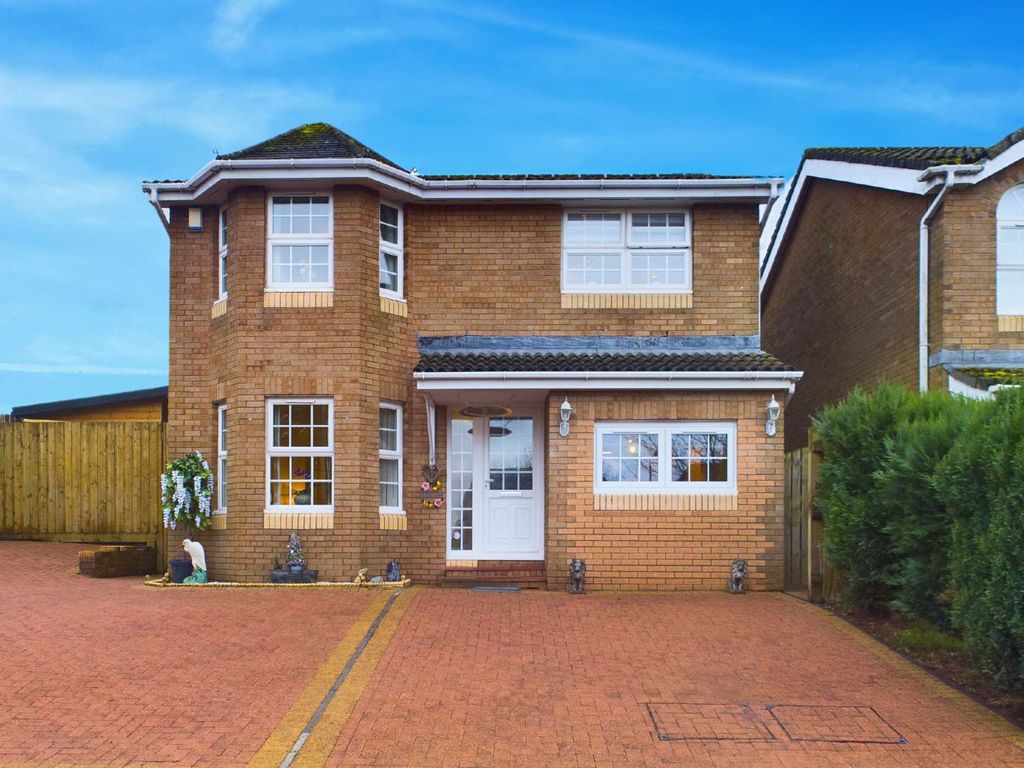 3 bed detached house for sale in Cairncross Crescent, Lesmahagow ML11