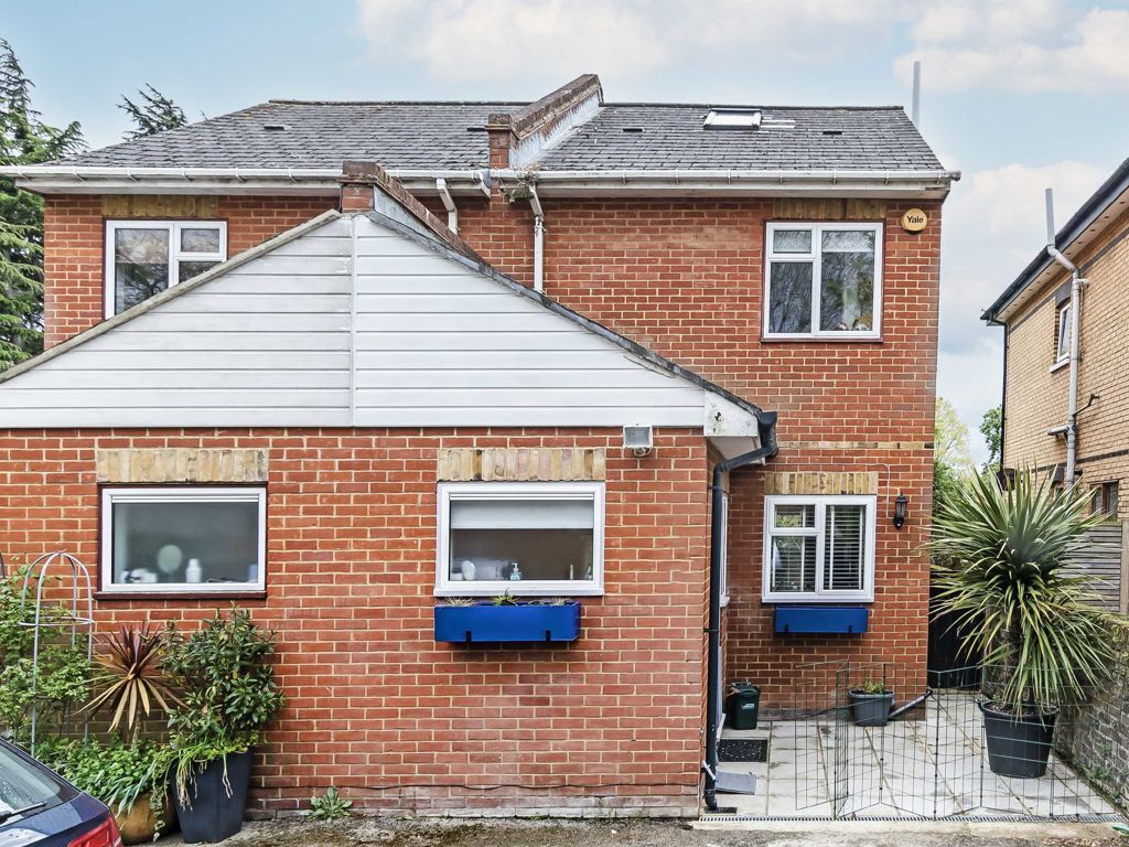 2 bed property to rent in Irene Mews, Uxbridge Road, London W7 Zoopla