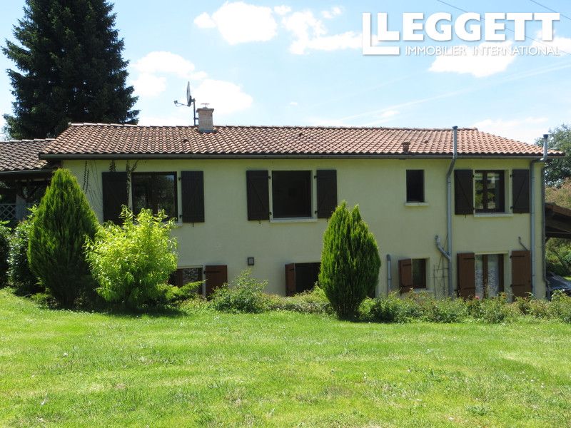 3 bed villa for sale in SaintMauriceDesLions, Charente, Nouvelle