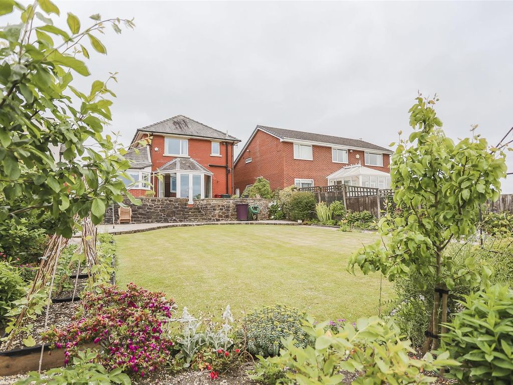 3 bed detached house for sale in Ribchester Road, Clayton Le Dale