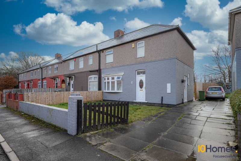 4 bed semidetached house for sale in Laurel Avenue, Thornaby, Stockton